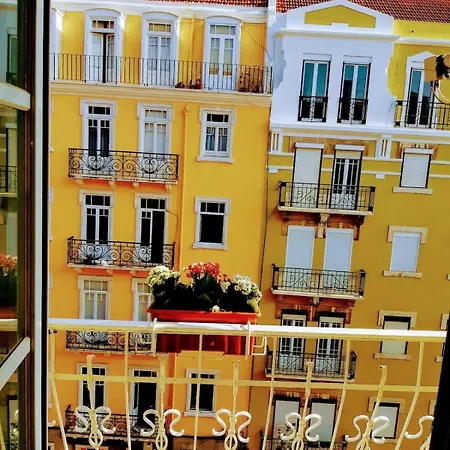Apartment Metro Arroios Lisbon